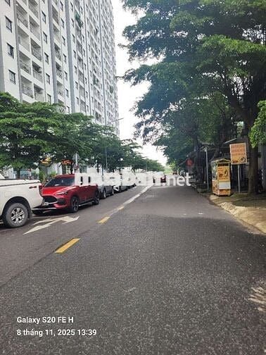 👉Cần Bán SopHop 1trệt 1lầu 2pn 2wc DT 156m Gốc 2mặt tiền