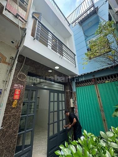 4,18 tỷ  Nhà 2 lầu sân thượng trước hưng phú p9q8 3pn nhà đẹp hẻm 3m