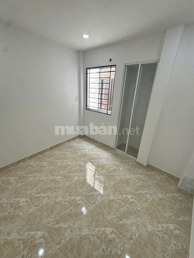 4,18 tỷ  Nhà 2 lầu sân thượng trước hưng phú p9q8 3pn nhà đẹp hẻm 3m