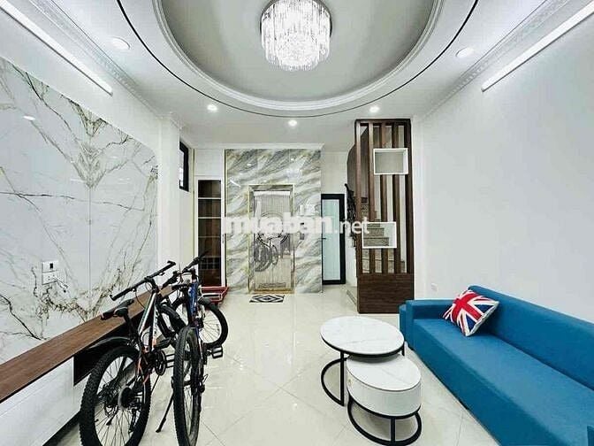 Lô Góc Ba Đình 45m2 - 6 Tầng Thang Máy - Ngõ Thông - Ô Tô - Giá 12 Tỷ