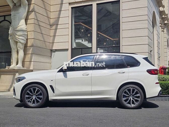 BMW X5 XDIRE40i M SPORT SX 2022/ĐK 2023 14.000 KM