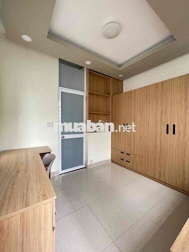 Share phòng trong nhà nguyên căn, trung tâm Phú Nhuận