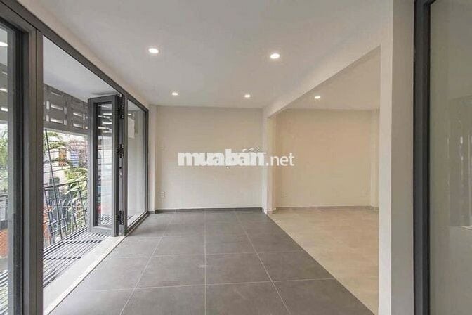 MẶT TIỀN LÊ VĂN SỸ SIÊU ĐẸP DÀNH CHO CÁC SPA, SHOWROOM, VĂN PHÒNG ...