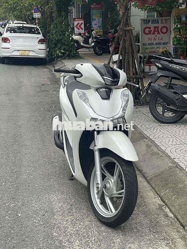 Honda SH 125 2022 màu trắng keng