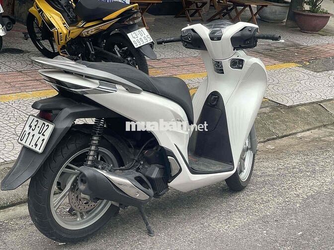Honda SH 125 2022 màu trắng keng