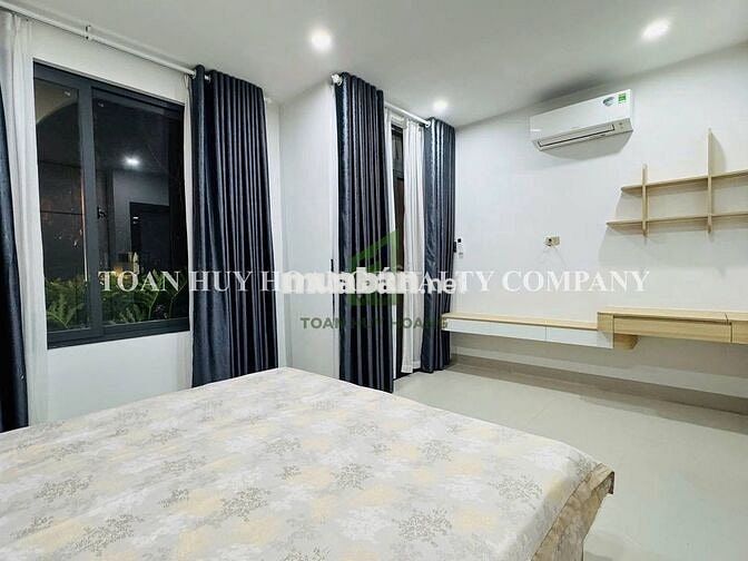 Nhà đẹp 3PN gần biển Mỹ Khê nội thất mới, hiện đại