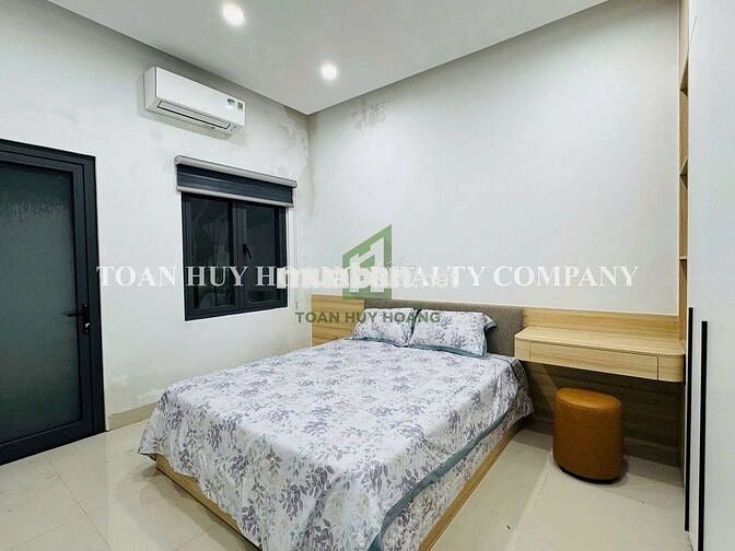 Nhà đẹp 3PN gần biển Mỹ Khê nội thất mới, hiện đại