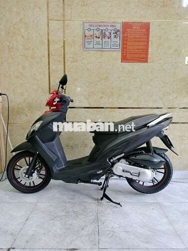 Tay Ga 50 Học Sinh Đi Học,KYMCO Candy S
