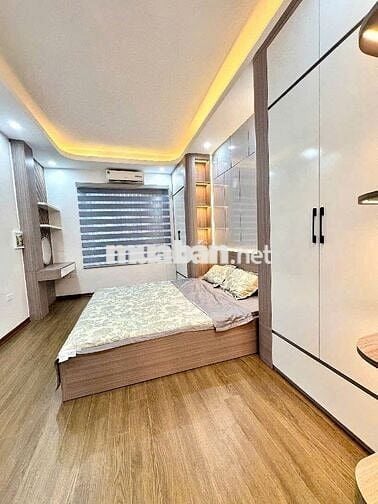 NHÀ ĐẸP GIẢI PHÓNG - Ô TÔ - NGÕ THÔNG - VÀI BƯỚC RA PHỐ - 2 THOÁNG