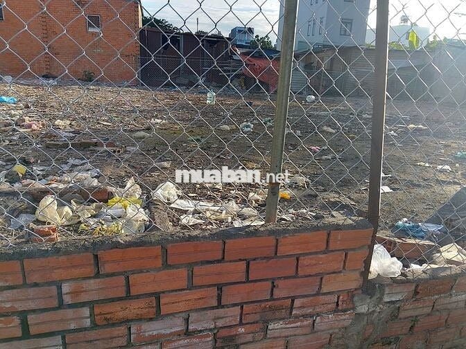 Cần bán lô đất 477m2, có sổ đỏ, hẻm 3m đường Nguyễn Hiền, phường Dĩ An