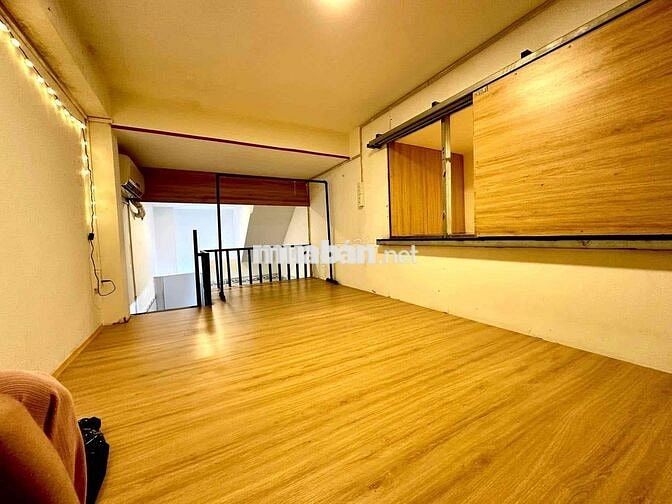 Cho thuê phòng trọ có gác Nguyễn Trãi Q1