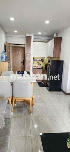 Cần Cho Thuê Căn Góc 2PN 2WC Bcons Sala Full Nội Thất