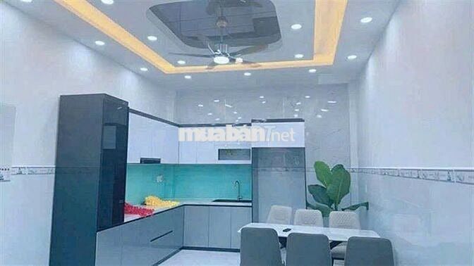 NHÀ ĐẸP 3 TẦNG, DT (4X13)M2, FULL NỘI THẤT, HẺM XE HƠI, 5,3 TỶ CÒN TL