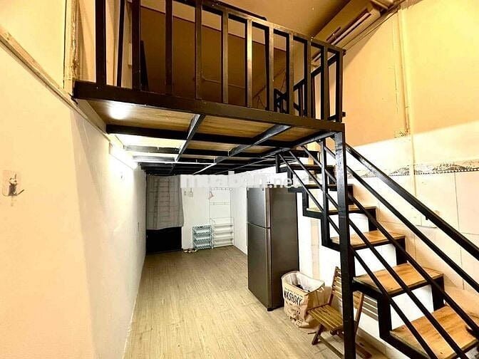 Cho thuê phòng trọ có gác Nguyễn Trãi Q1