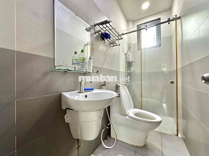 579 Lê Trọng Tấn, Phòng Trọ Mới Có Cửa Sổ Trời, Gần ĐH Công Thương