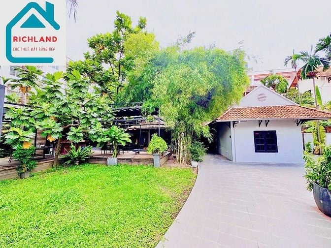 Cho Thuê Biệt Thự HXH : 6/1/ Nguyễn Ư Dĩ, Phường Thảo Điền, Quận 2.