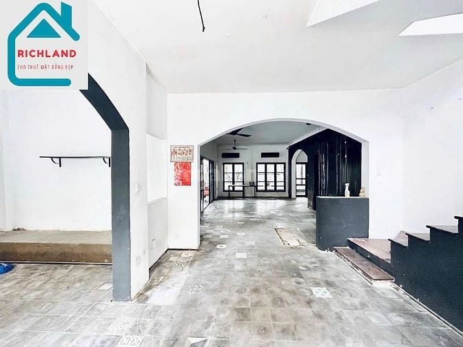 Cho Thuê Biệt Thự HXH : 6/1/ Nguyễn Ư Dĩ, Phường Thảo Điền, Quận 2.