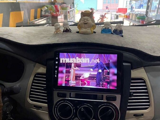 Innova 2008 J - 100000 km