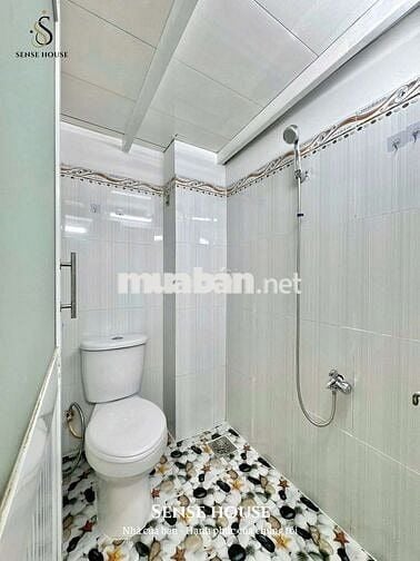 DUPLEX FULL NỘI THẤT GIÁ HẠT DẺ ĐI BỘ ĐƯỢC QUA ĐẦM SEN Ở QUẬN TÂN PHÚ