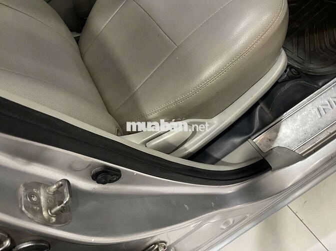 Innova 2008 J - 100000 km