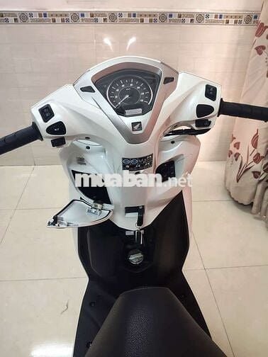 LEAD 4val chínhchủ 2024 đi đúng 2600km mới 99,9%