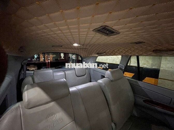 Innova 2008 J - 100000 km