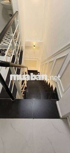 Bán nhà Xô Viết Nghệ Tĩnh nhà mới,P25,
-Diện tích 43m2 ,1 Trệt, lầu