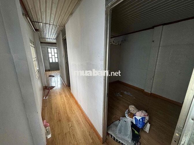 CHO THUÊ NHÀ VỊ TRÍ ĐẸP CĂN GÓC GIAO NHÀ SƠN MỚI