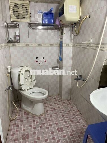 Bán nhà 2 lầu Phú Mỹ,P.22, Bình Thạnh 
-Diện tích 42m2,2 tầng 2PN,2WC