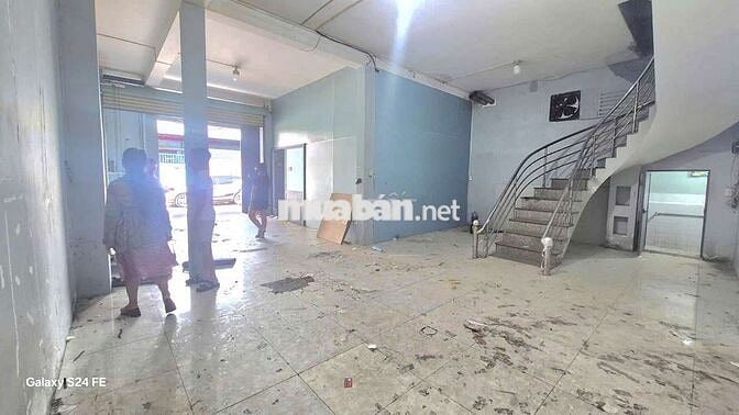 NHÀ KHO XƯỞNG DTSD 450 M GIÁ 30 TRIEU