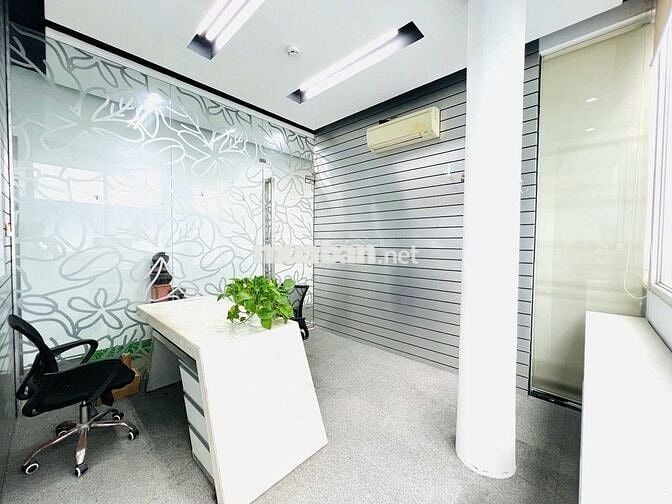 Mặt bằng văn phòng + 20m2 + Đường Xô Viết Nghệ Tĩnh