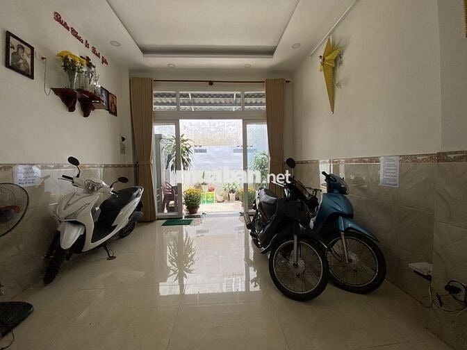 Phòng cho nữ thuê, ở chung chủ, ưu tiên NVVP, SV