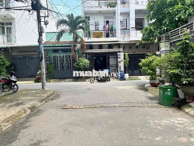 Nhà ngay công viên và gần Aeon Tân Phú chỉ 3p 4x20m, trệt 3 lầu 10,5ty