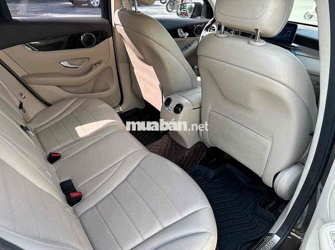 Mercedes Benz GLC 2*** km