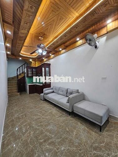 Bán Nhà Định Công, Siêu rẻ 4.895 tỉ, DT 29 m2, 4 tầng. Sổ đỏ cất két.