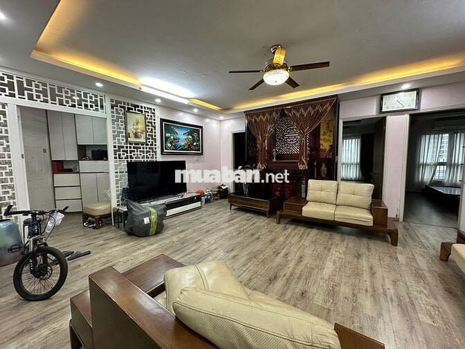 Cho thuê CHCC CT5 Mỹ Đình Sông Đà 142m2 4PN full nội thất giá 18tr/th