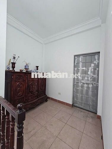 Bán Nhà Định Công, Siêu rẻ 4.895 tỉ, DT 29 m2, 4 tầng. Sổ đỏ cất két.