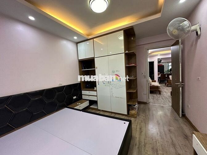 Cho thuê CHCC CT5 Mỹ Đình Sông Đà 142m2 4PN full nội thất giá 18tr/th