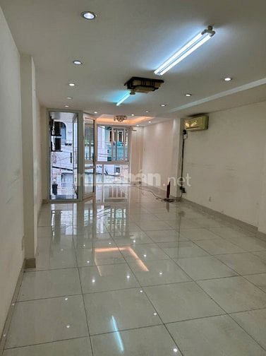  Cho thuê tầng lửng làm văn phòng mặt tiền đường Trà Khúc F2, Tân Bình
