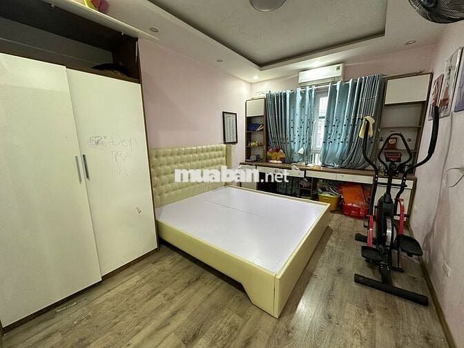 Cho thuê CHCC CT5 Mỹ Đình Sông Đà 142m2 4PN full nội thất giá 18tr/th