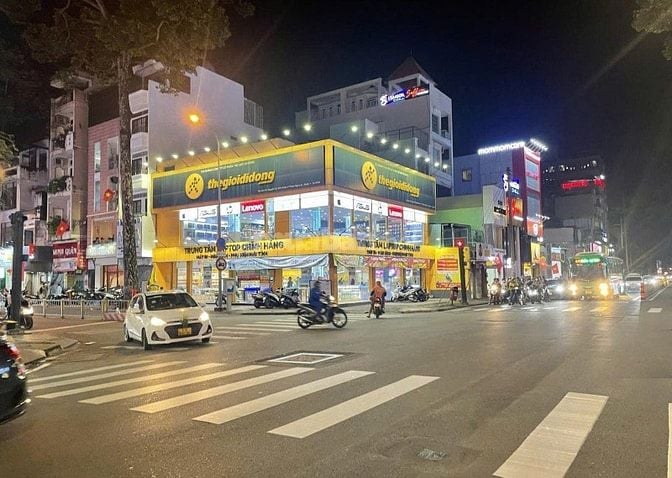 Góc 2MT Nguyễn Thị Minh Khai - Tôn Thất Tùng; Q.1; HĐT 350Tr - 88 Tỷ