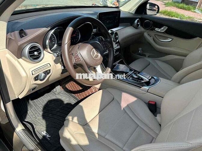 Mercedes Benz GLC 2*** km