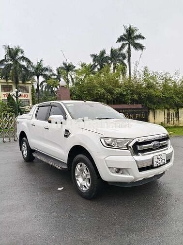 2017 XLT 2.2L 4x4 MT - 240000 km