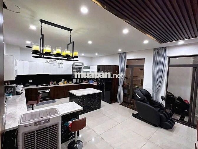 Cho thuê nhà Mới khu sầm uất 343/10B Phan Xích Long, PN Ngang 9m