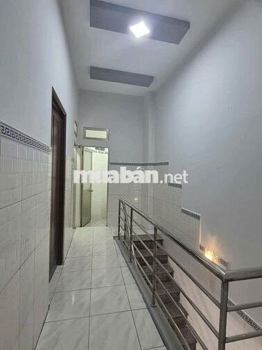 Mặt tiền Đường Lê Lợi TTH.Môn chỉ nhỉnh 2 tỷ , DT 24m2 1 lầu có SHR !