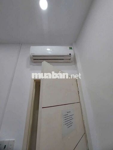 Cho thuê nhà đg.cmt8.p5.tân bình.