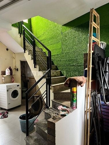 Bán nhà hẻm thông Nguyễn Văn Đừng Q5 dt 4,5x16m nhà 3 tầng chỉ 6,8 tỷ.