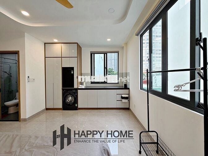 Phòng 35m2 Gần Q1, Q3 Cửa sổ - Máy giặt riêng Full NT Nguyễn Công Hoan