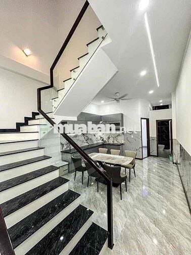 BÁN NHÀ MỚI XÂY - NGAY CHỢ TÂN VẠN