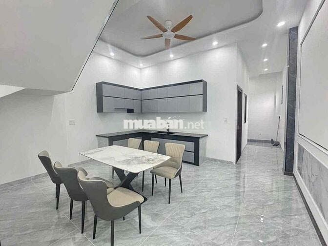 BÁN NHÀ 1 TRÊT 1 LẦU MỚI XÂY - NỘI THẤT CAO CẤP